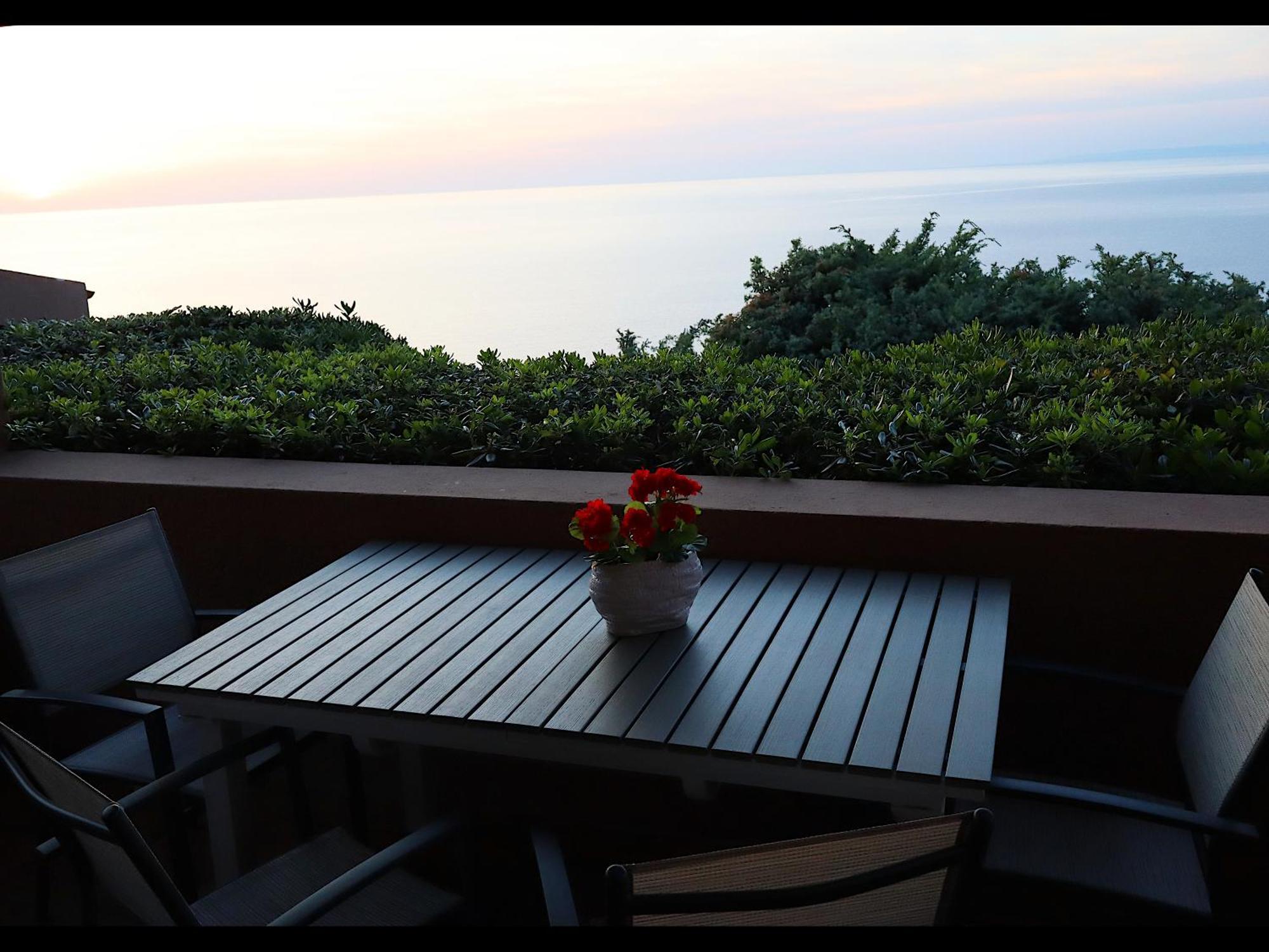 Villino Vista Mare Apartment Costa Paradiso Exterior photo